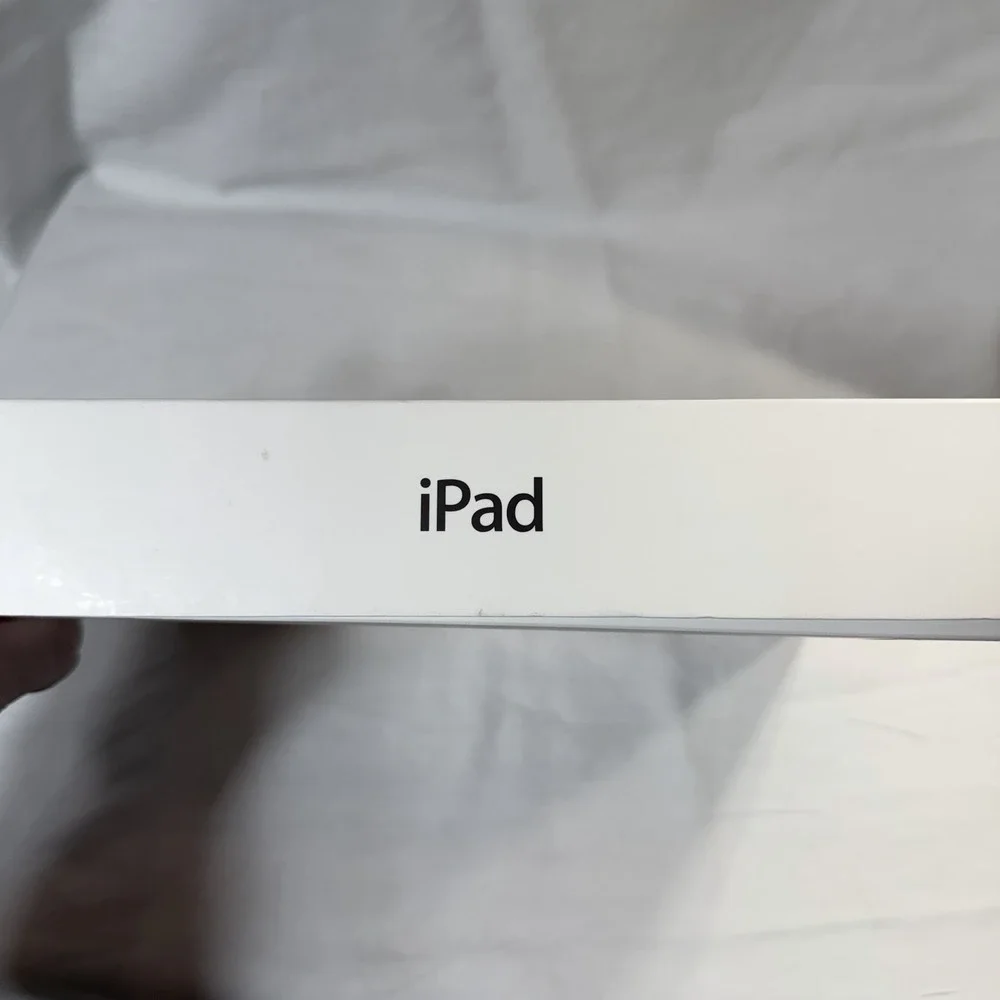 Apple iPad 4th Generation EMPTY BOX With Stickers, Reset Tool Model A 1459